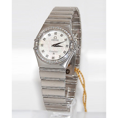 Omega Constellation Ladies Small 1458.75.00